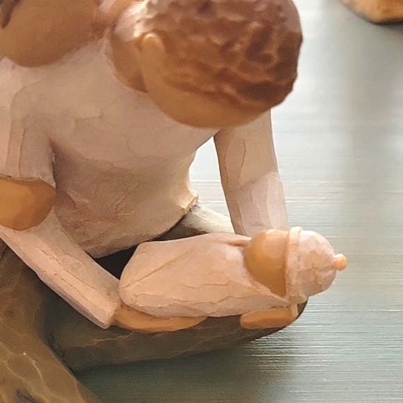 Willow Tree New Life 2000 Figurine - Picture 2 of 5